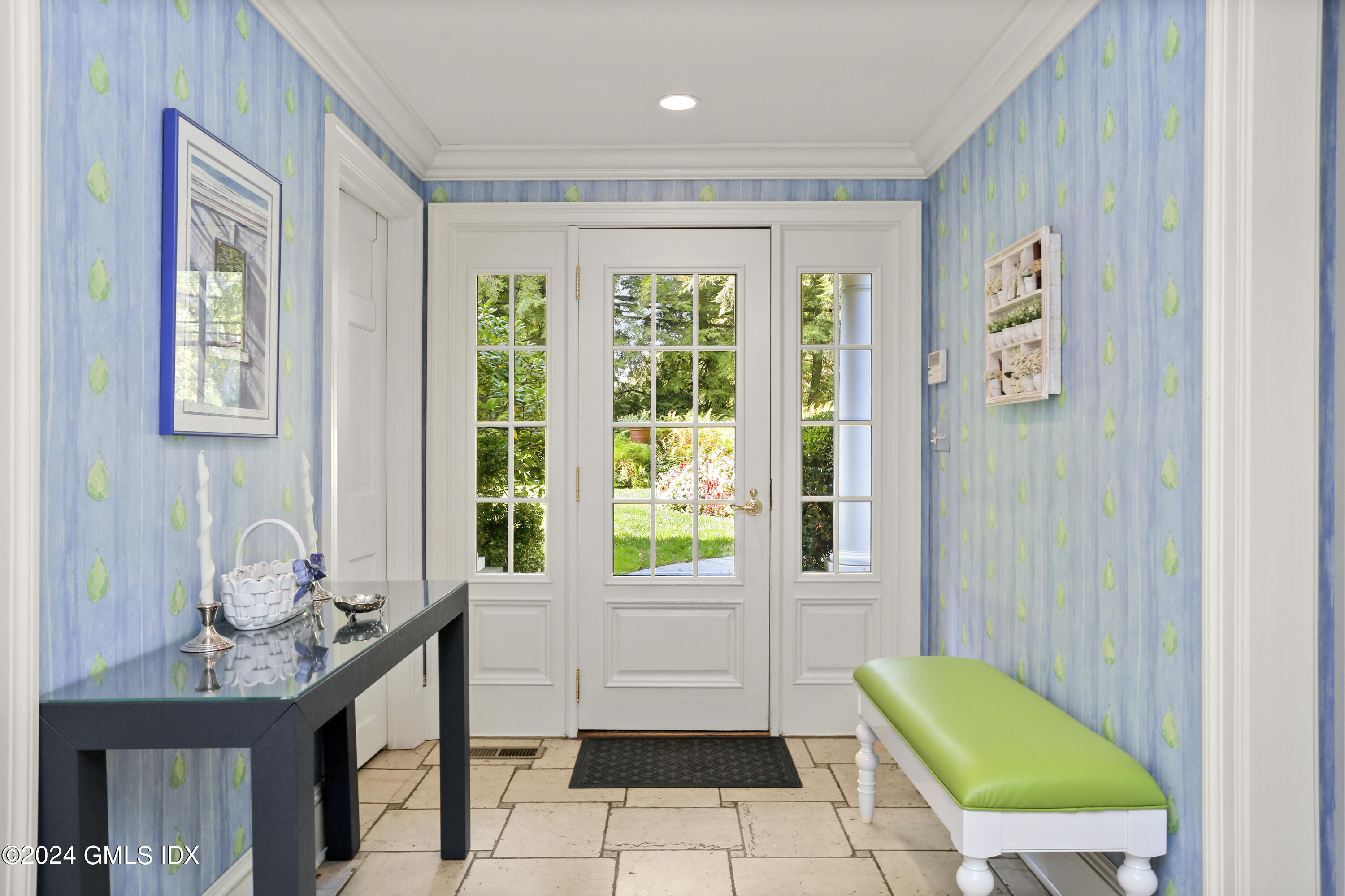 100 Pecksland Road Greenwich, CT 06831 - Photo 12 of 36 Mudroom
