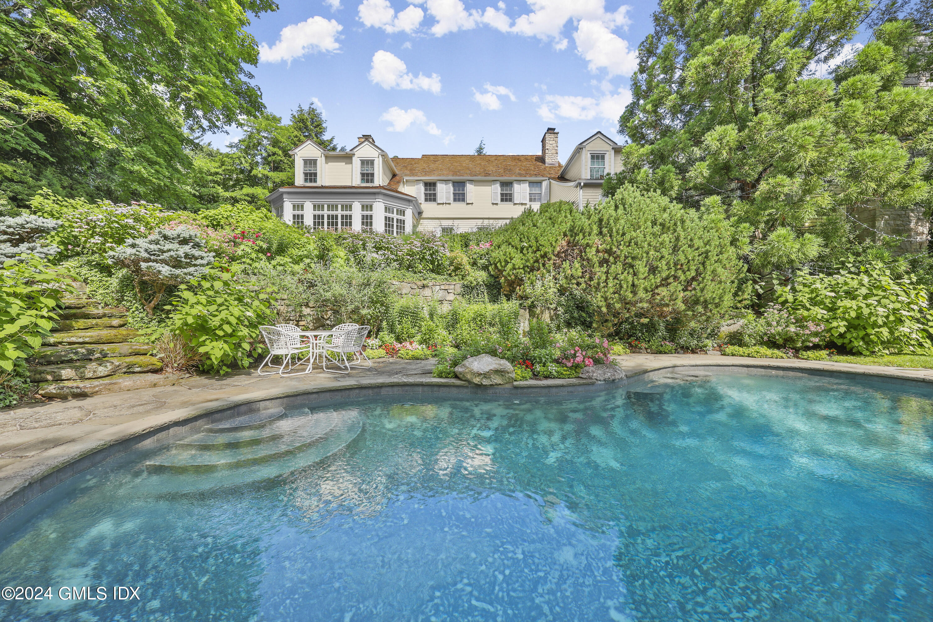 100 Pecksland Road Greenwich, CT 06831 - Photo 2 of 36 Pool View