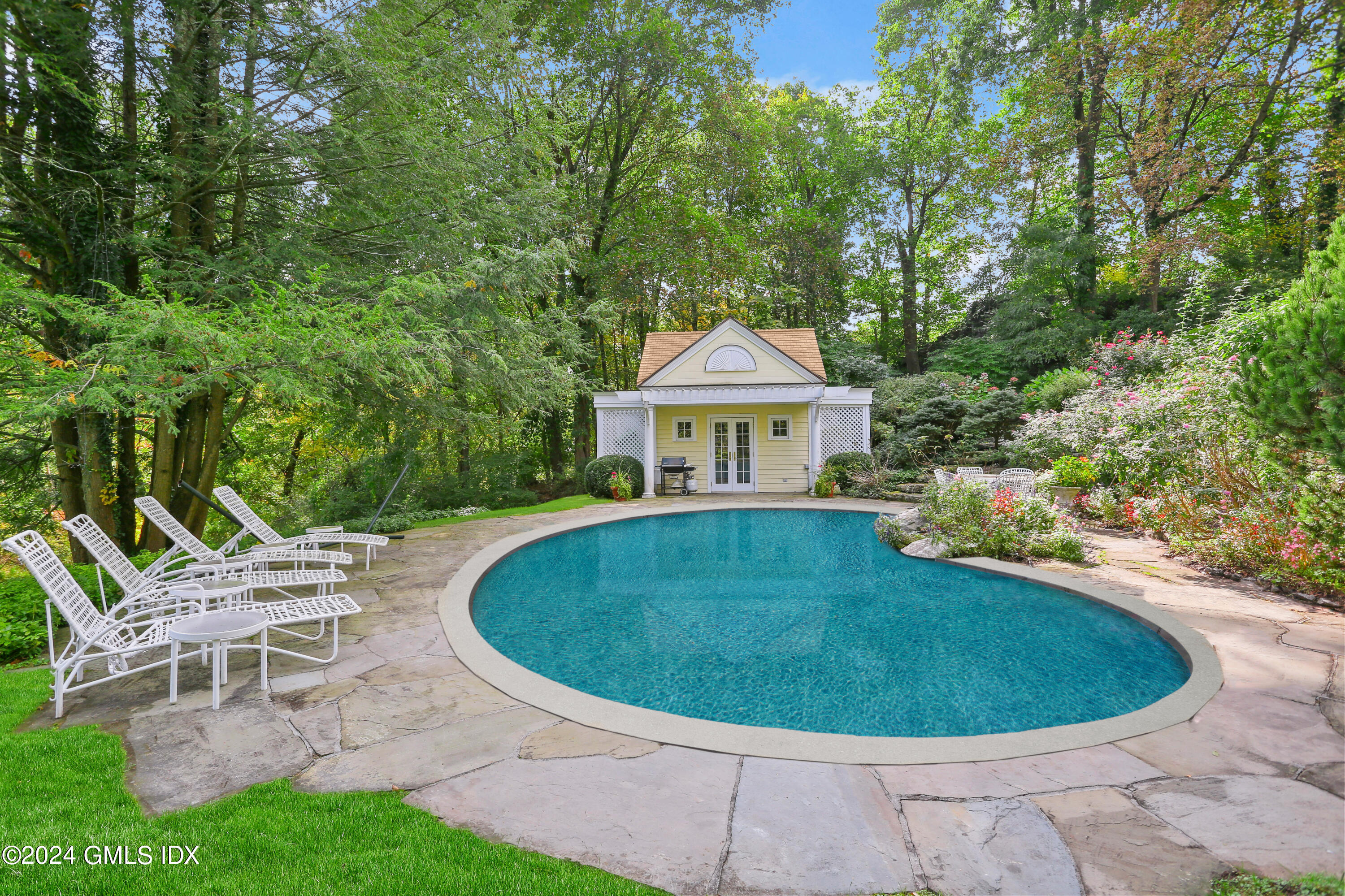 100 Pecksland Road Greenwich, CT 06831 - Photo 3 of 36 Pool and Pool House