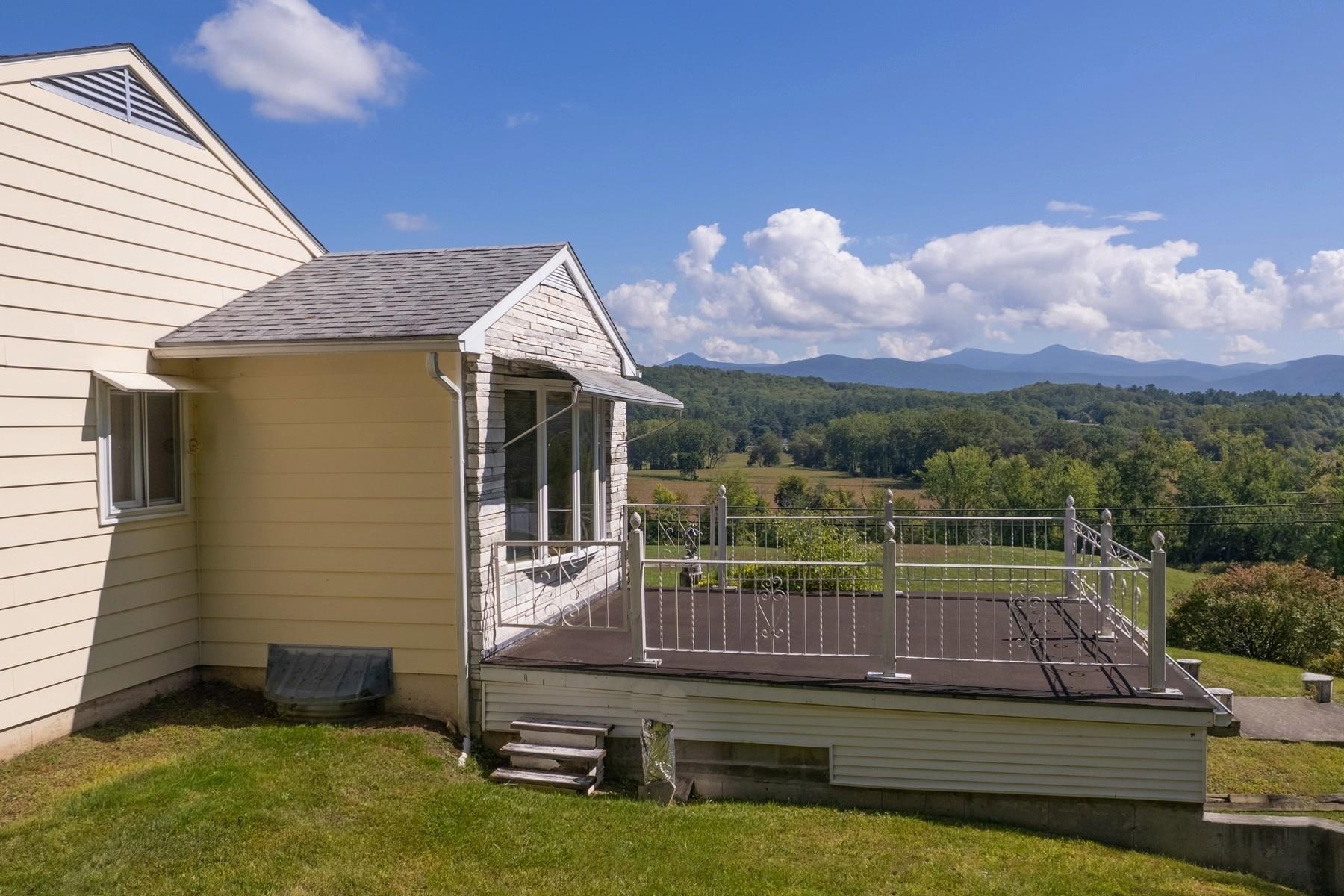 3094 West Proctor Road Rutland Town, VT 05736 - Photo 38 of 40 Gallery Image 38