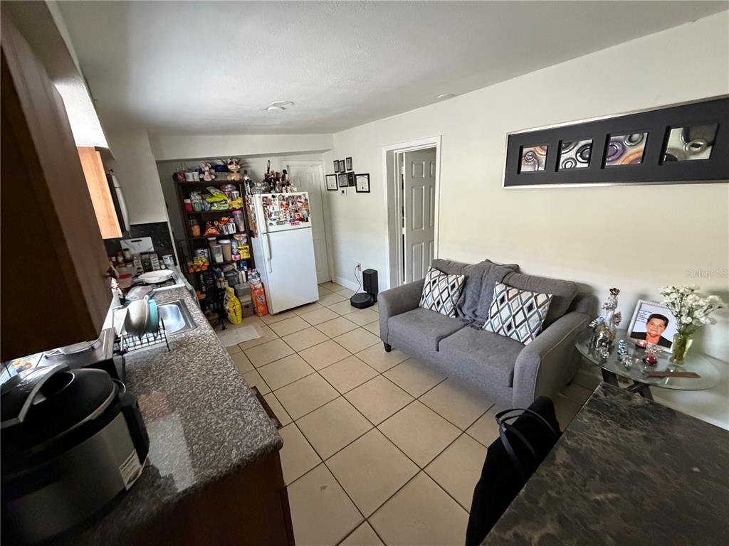 18615 Southwest 98th Avenue Miami, FL 33157 - Photo 34 of 44