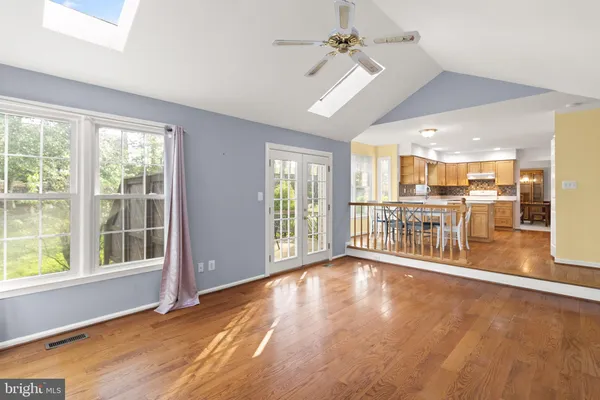 $825,000 | 5613 Doolittle Street, Burke, VA 22015