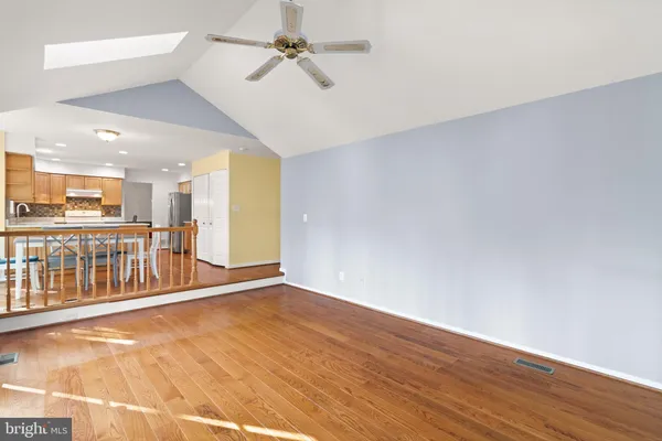 $825,000 | 5613 Doolittle Street, Burke, VA 22015