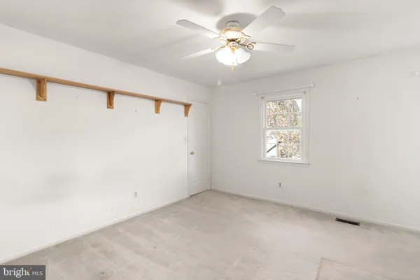 $825,000 | 5613 Doolittle Street, Burke, VA 22015