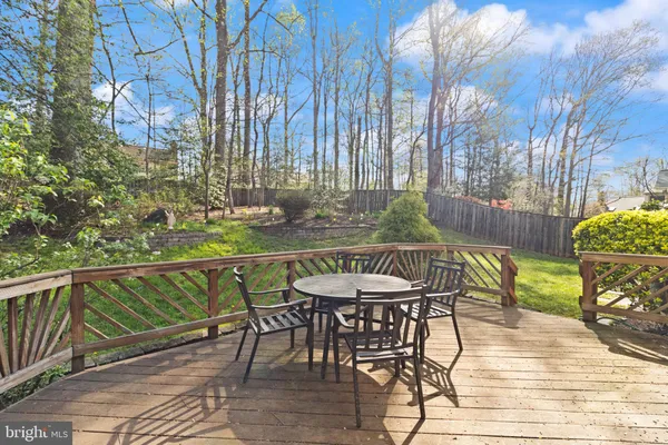 $825,000 | 5613 Doolittle Street, Burke, VA 22015