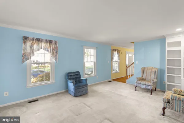 $825,000 | 5613 Doolittle Street, Burke, VA 22015