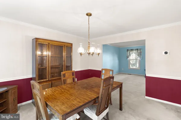 $825,000 | 5613 Doolittle Street, Burke, VA 22015