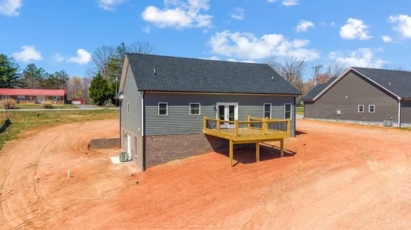 $389,900 | 10606 Leesville Road, Lynch Station, VA 24571