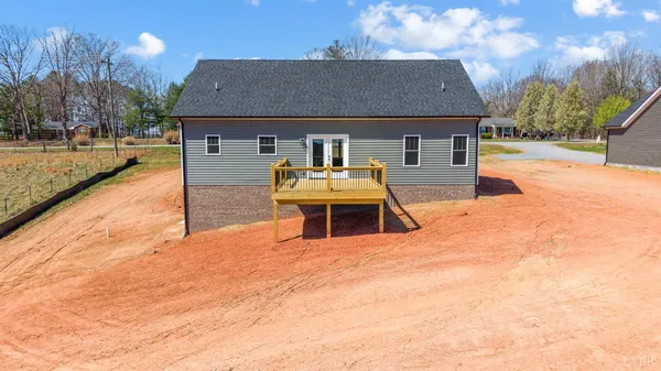 $389,900 | 10606 Leesville Road, Lynch Station, VA 24571