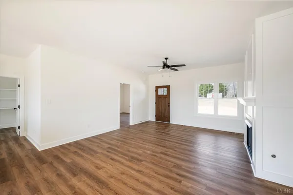 $389,900 | 10606 Leesville Road, Lynch Station, VA 24571