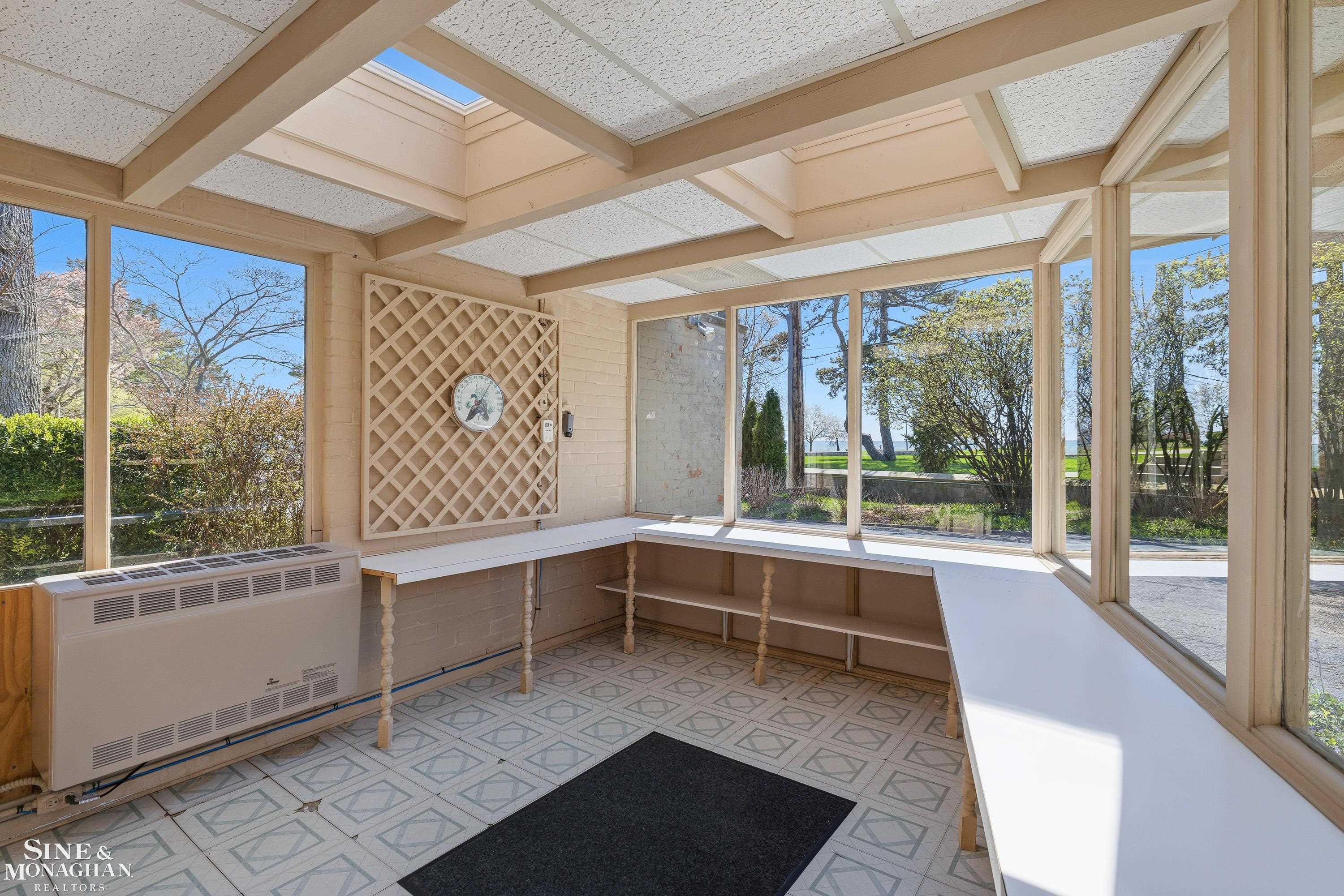 515 Lake Shore Road Grosse Pointe Shores, MI 48236 - Photo 39 of 97