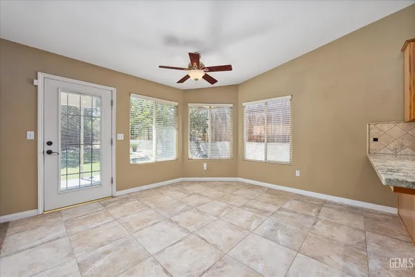 $425,000 | Undisclosed Address, Bakersfield, CA 93306