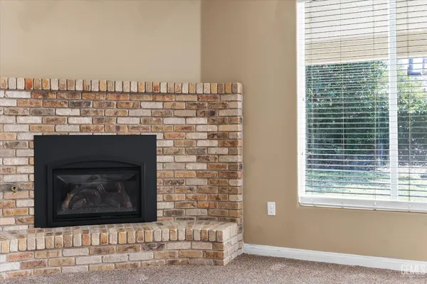 $425,000 | Undisclosed Address, Bakersfield, CA 93306