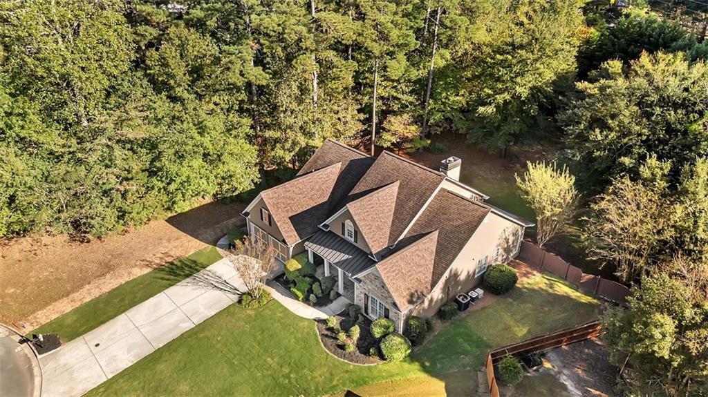2403 Bonshaw Lane Southwest Marietta, GA 30064 - Photo 44 of 47 a view of a backyard with sitting area