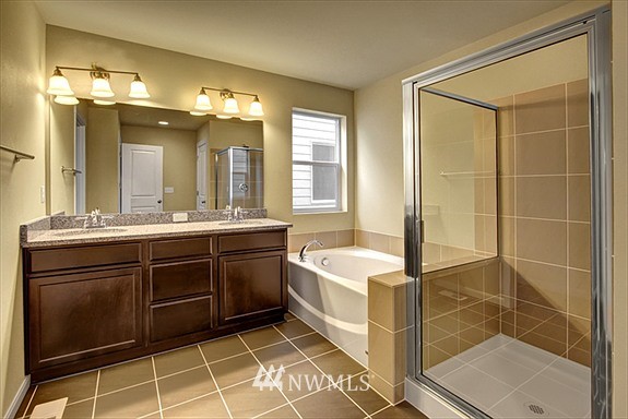 5483 Timber Ridge Drive, Unit 5062 Mount Vernon, WA 98273 - Photo 4 of 13 Gallery Image 4
