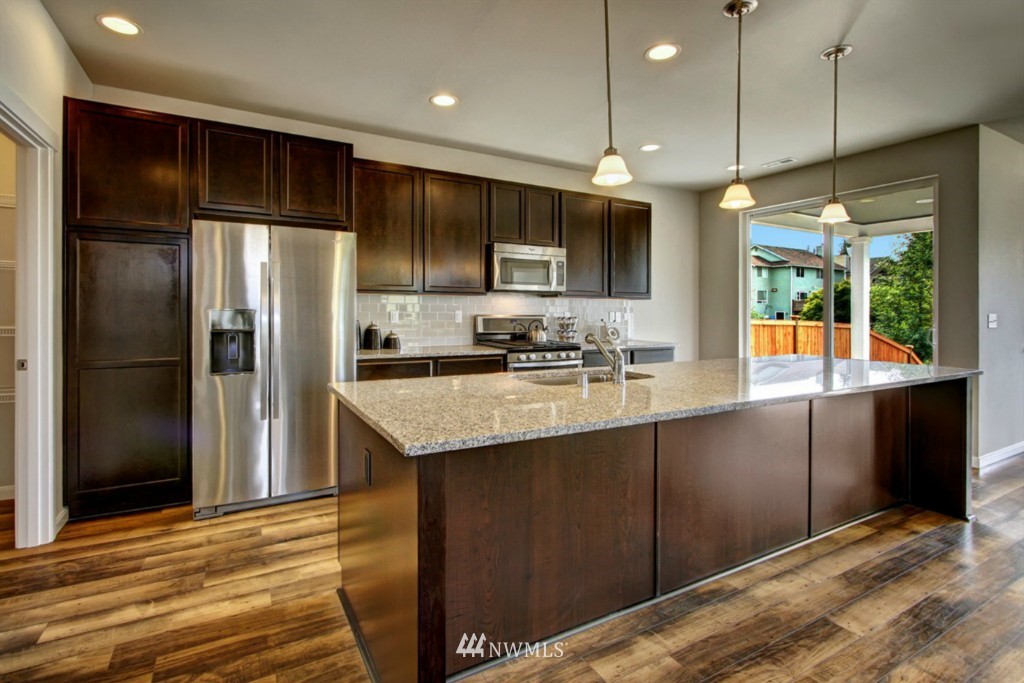5483 Timber Ridge Drive, Unit 5062 Mount Vernon, WA 98273 - Photo 5 of 13 Gallery Image 5