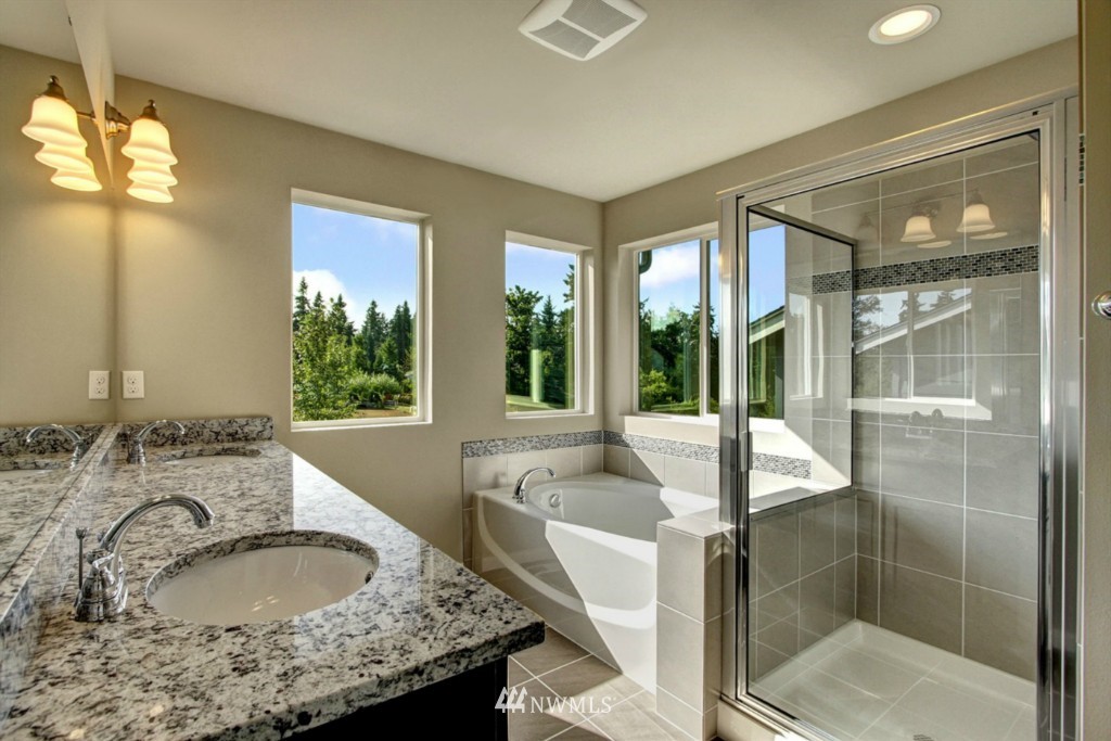 5483 Timber Ridge Drive, Unit 5062 Mount Vernon, WA 98273 - Photo 9 of 13 Gallery Image 9