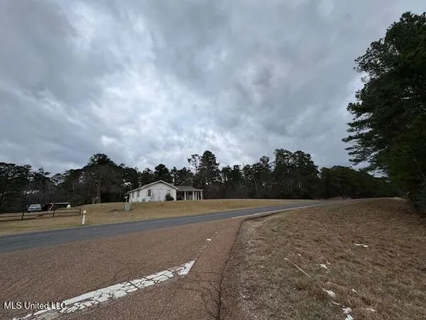$175,000 | 14191 Highway 563, Crosby, MS 39633