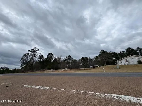 $175,000 | 14191 Highway 563, Crosby, MS 39633