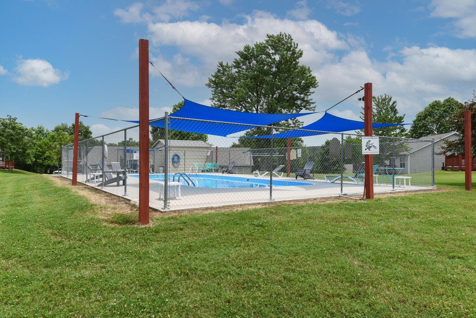 561 Van Buren Road Branson, MO 65616 - Photo 33 of 36 Community Swimming Pool