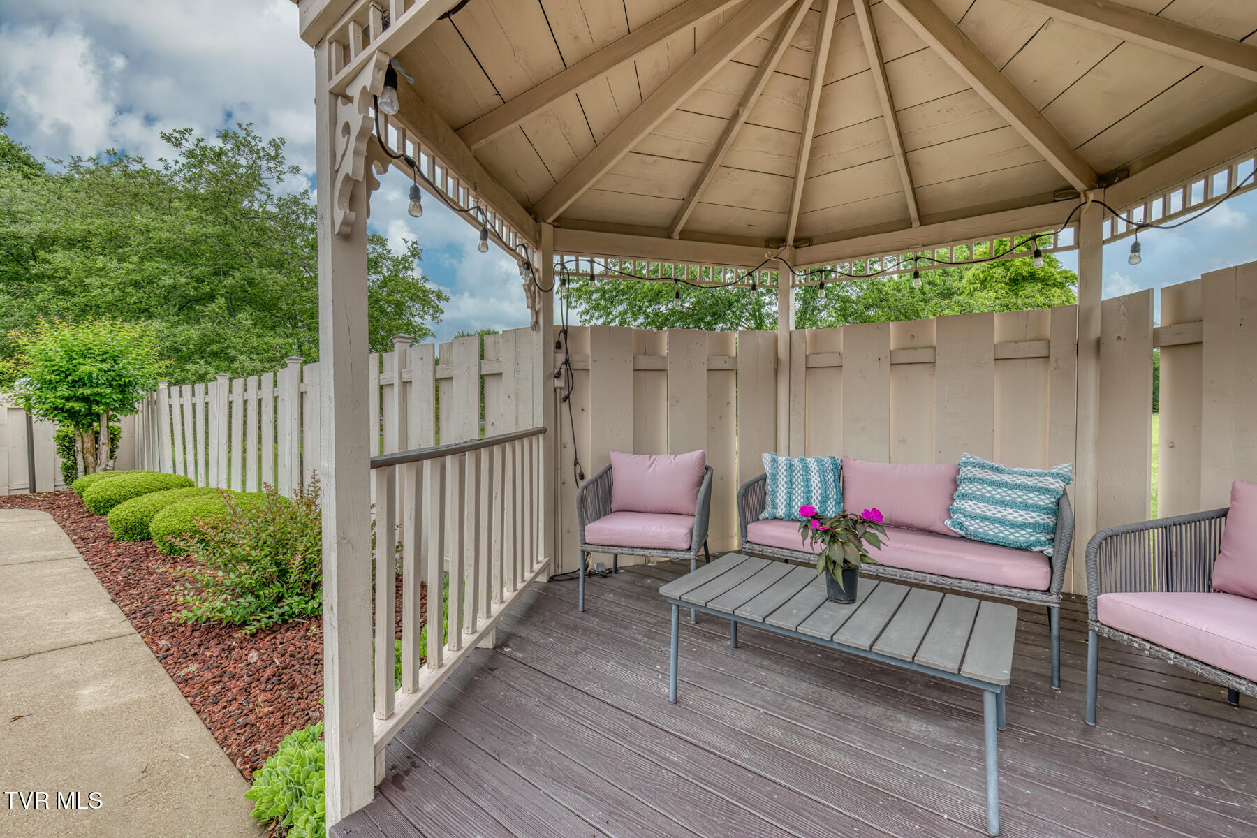424 Jonesboro Road Piney Flats, TN 37686 - Photo 76 of 98 424 Jonesboro Rd-60