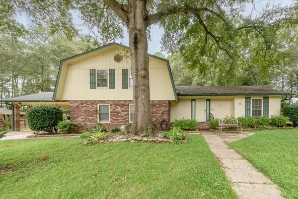 $255,500 | 631 Farrah Circle, Dothan, AL 36301