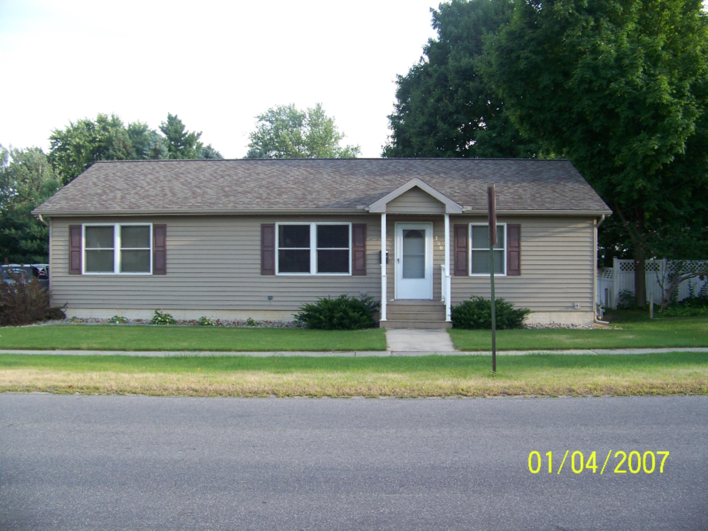 360 Florence Road Constantine, MI 49042 - Photo 1 of 18 026