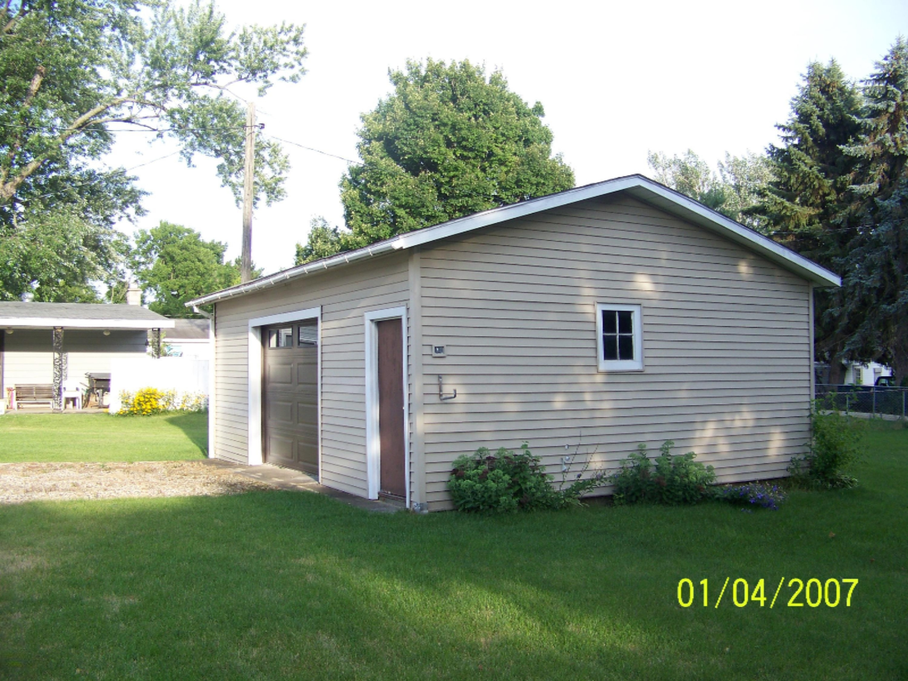 360 Florence Road Constantine, MI 49042 - Photo 2 of 18 022