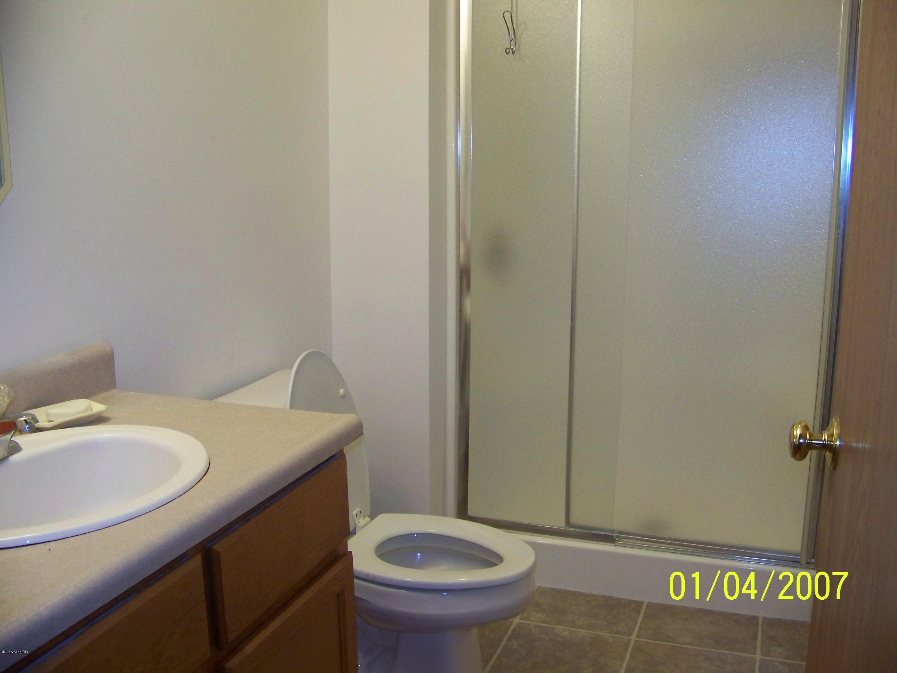 360 Florence Road Constantine, MI 49042 - Photo 10 of 18 040