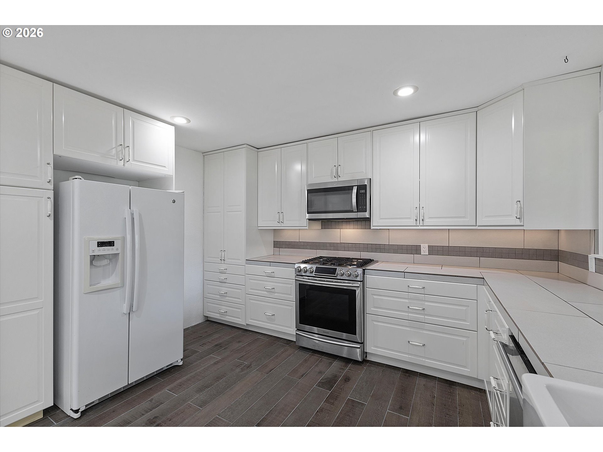13712 Southwest 130th Place Portland, OR 97223 - Photo 29 of 41