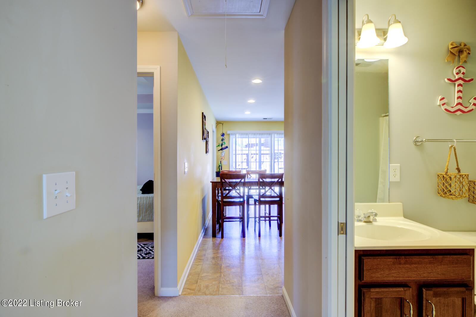 6501 Renate Road Louisville, KY 40291 - Photo 6 of 26 GSP-6501_Renante_Rd-9