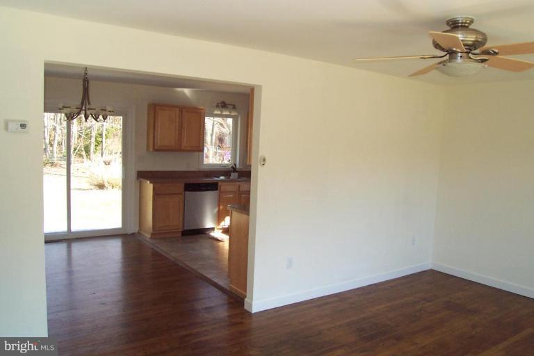 10589 Colfax Road Chestertown, MD 21620 - Photo 10 of 13 Living Room/Dining Room