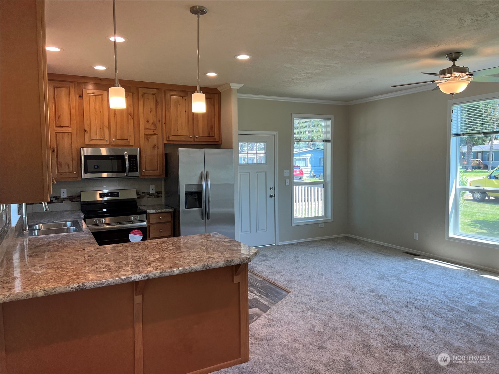 24892 Minkler Road, Unit 10 Sedro-Woolley, WA 98284 - Photo 3 of 16 Gallery Image 3