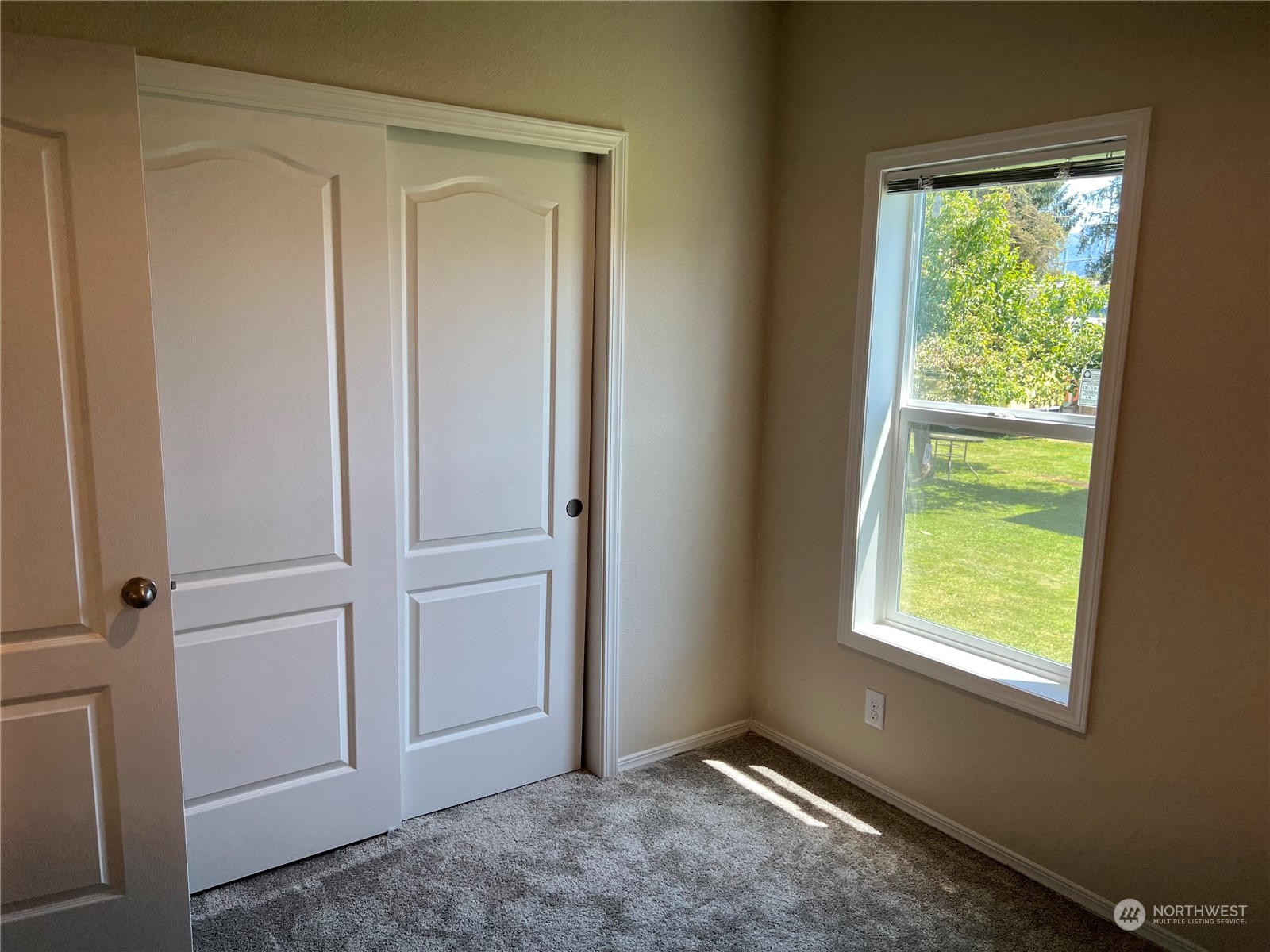 24892 Minkler Road, Unit 10 Sedro-Woolley, WA 98284 - Photo 10 of 16 Gallery Image 10
