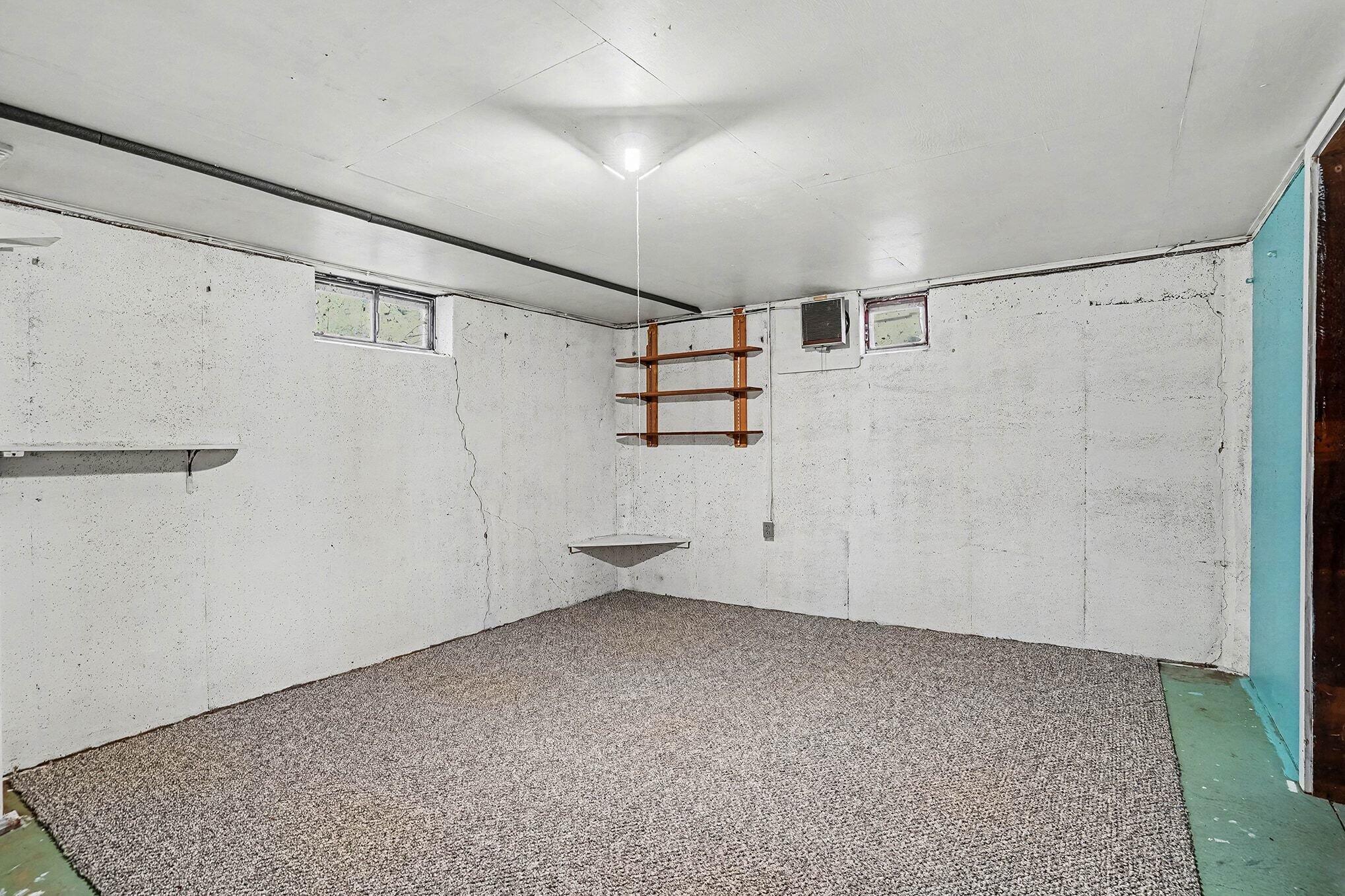 7531 State Road Coopersville, MI 49404 - Photo 22 of 28 Basement