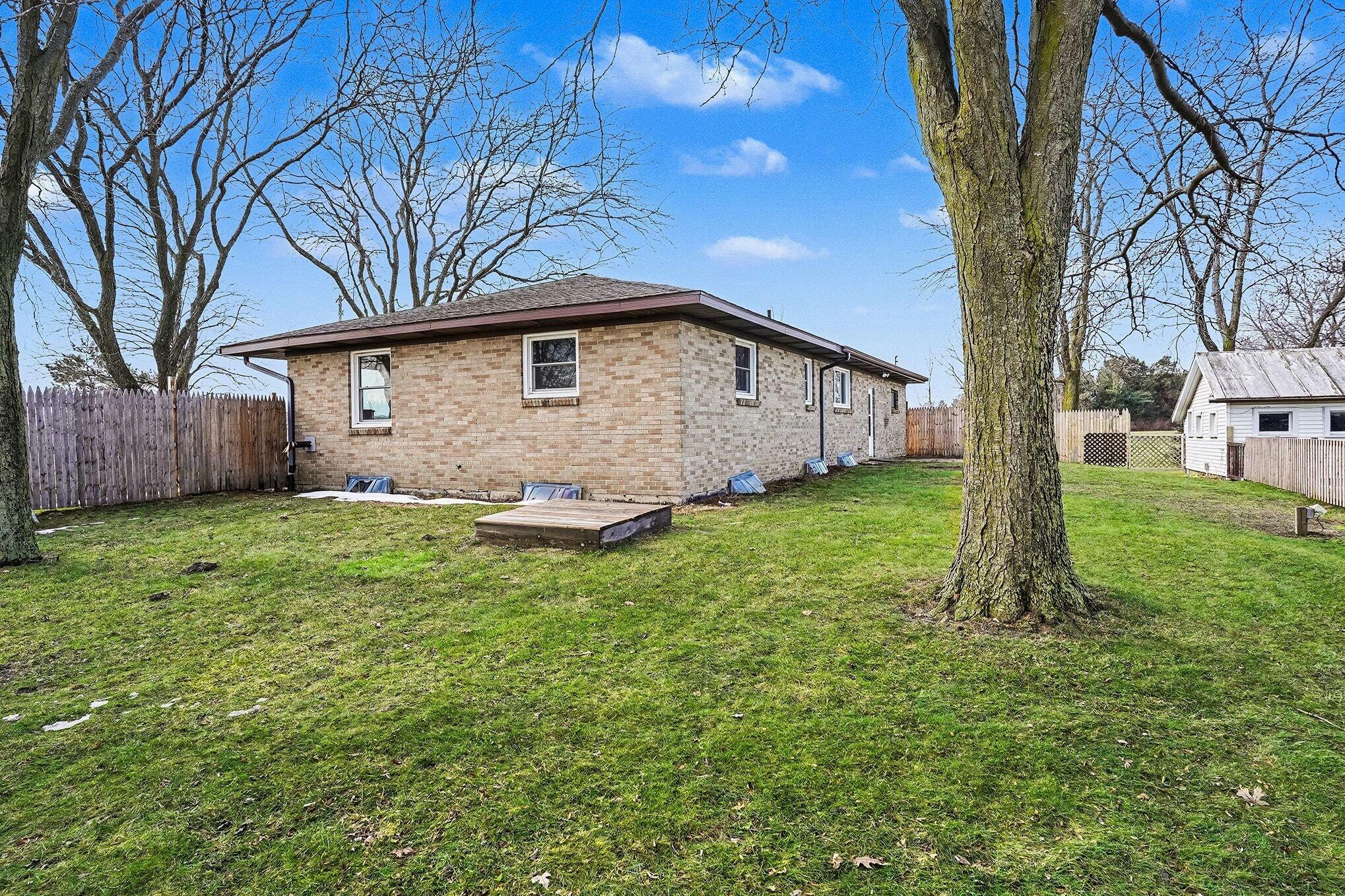 7531 State Road Coopersville, MI 49404 - Photo 3 of 28 Over 2.3 acres...