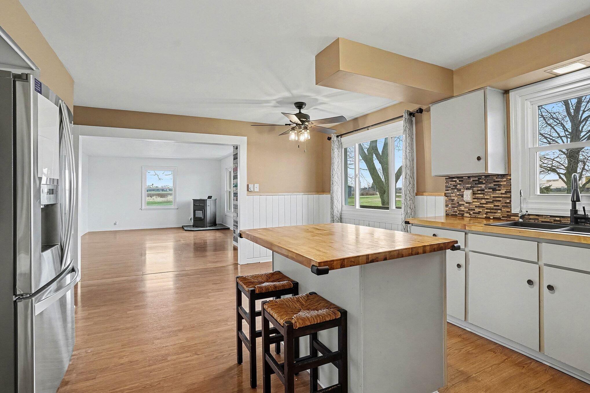 7531 State Road Coopersville, MI 49404 - Photo 5 of 28 Kitchen