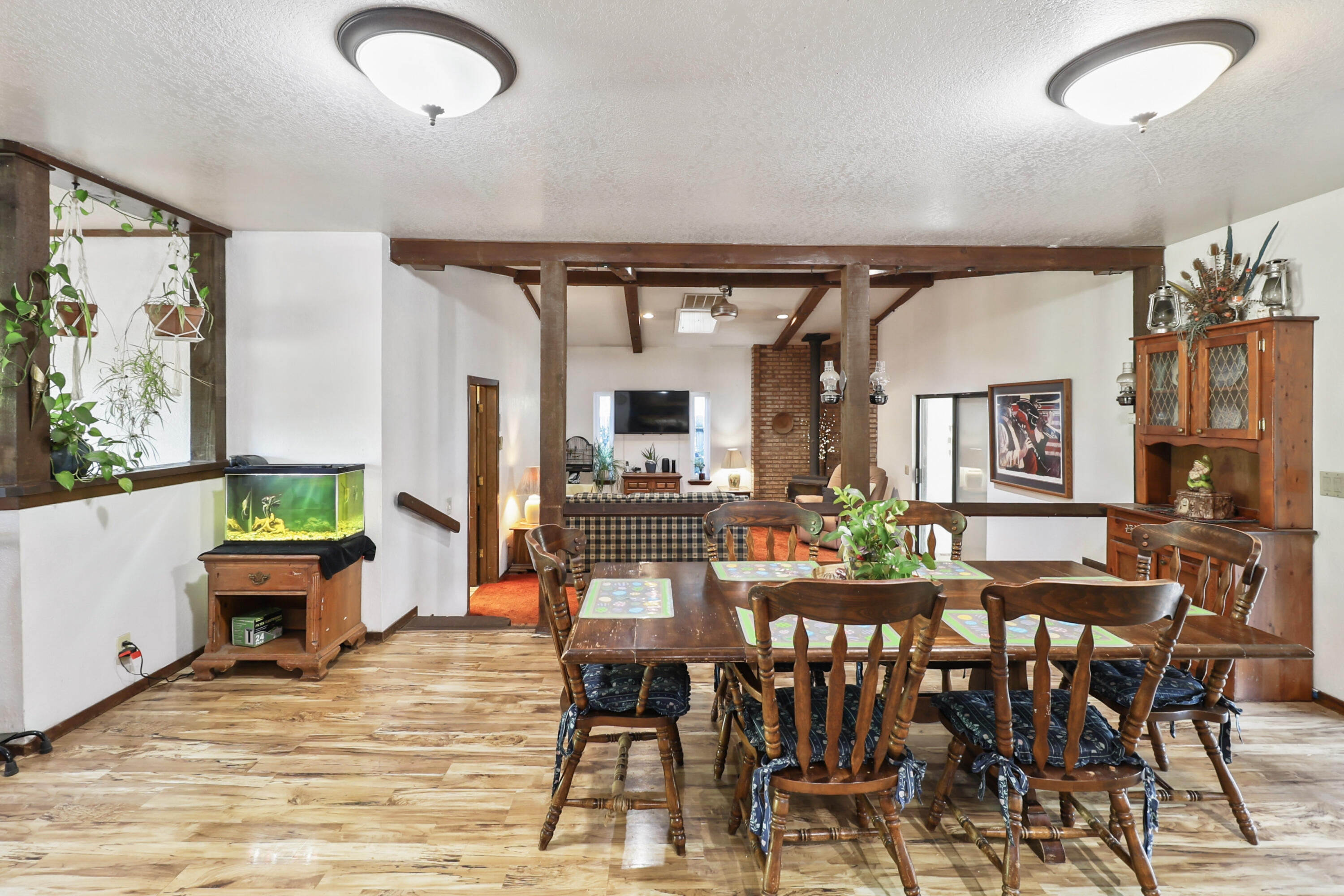 1648 Filaree Drive Redding, CA 96002 - Photo 12 of 48 18-03