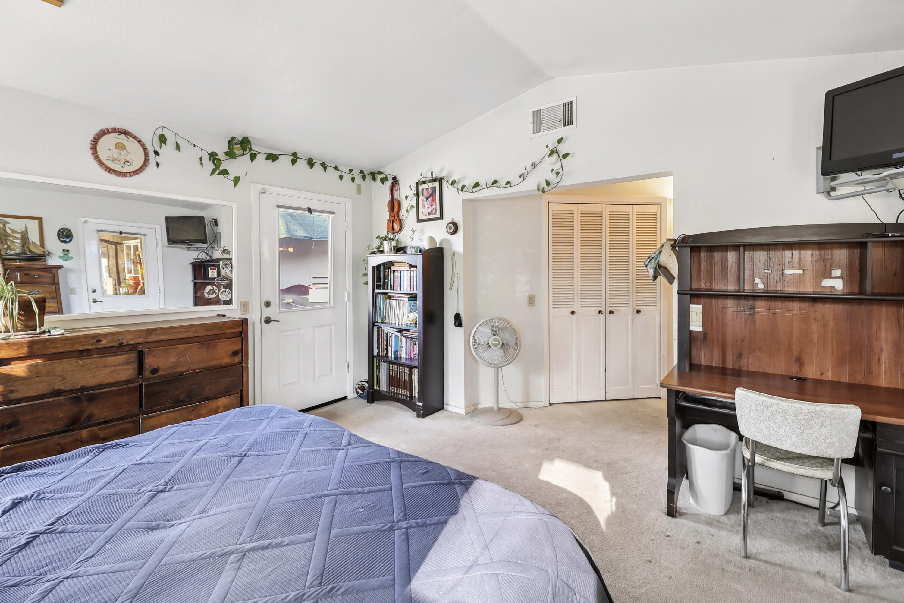 1648 Filaree Drive Redding, CA 96002 - Photo 20 of 48 36-12 (2)