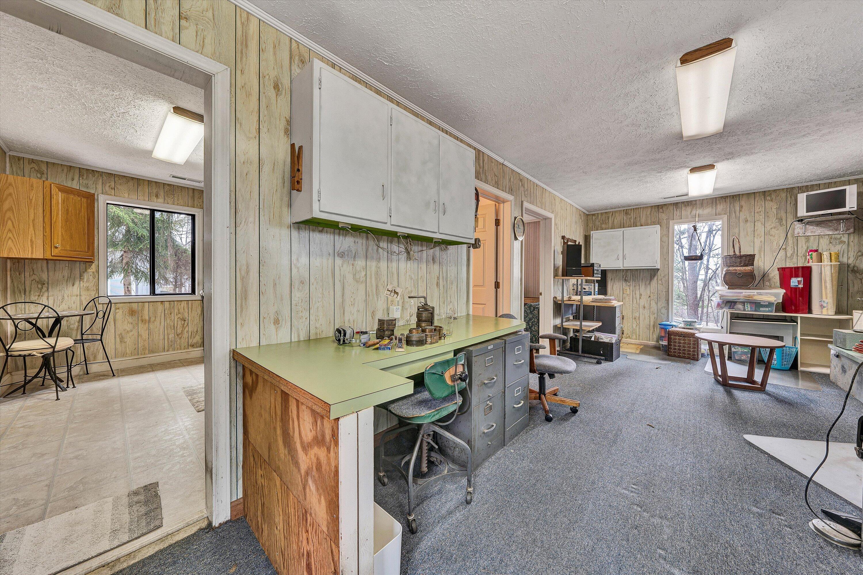 1280 Longview Road Roanoke, VA 24018 - Photo 46 of 51 45-DSC00217