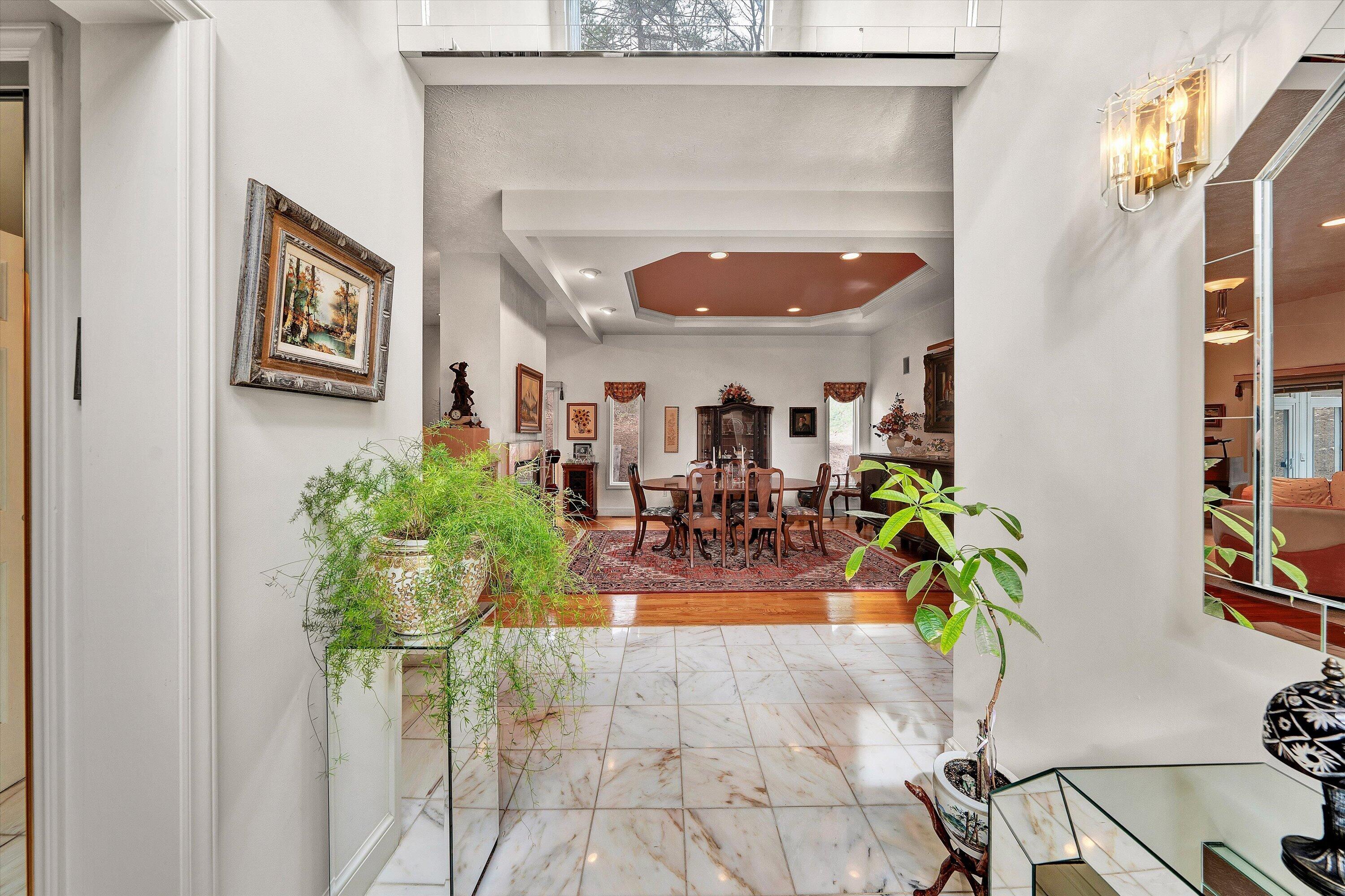 1280 Longview Road Roanoke, VA 24018 - Photo 6 of 51 06-DSC00088