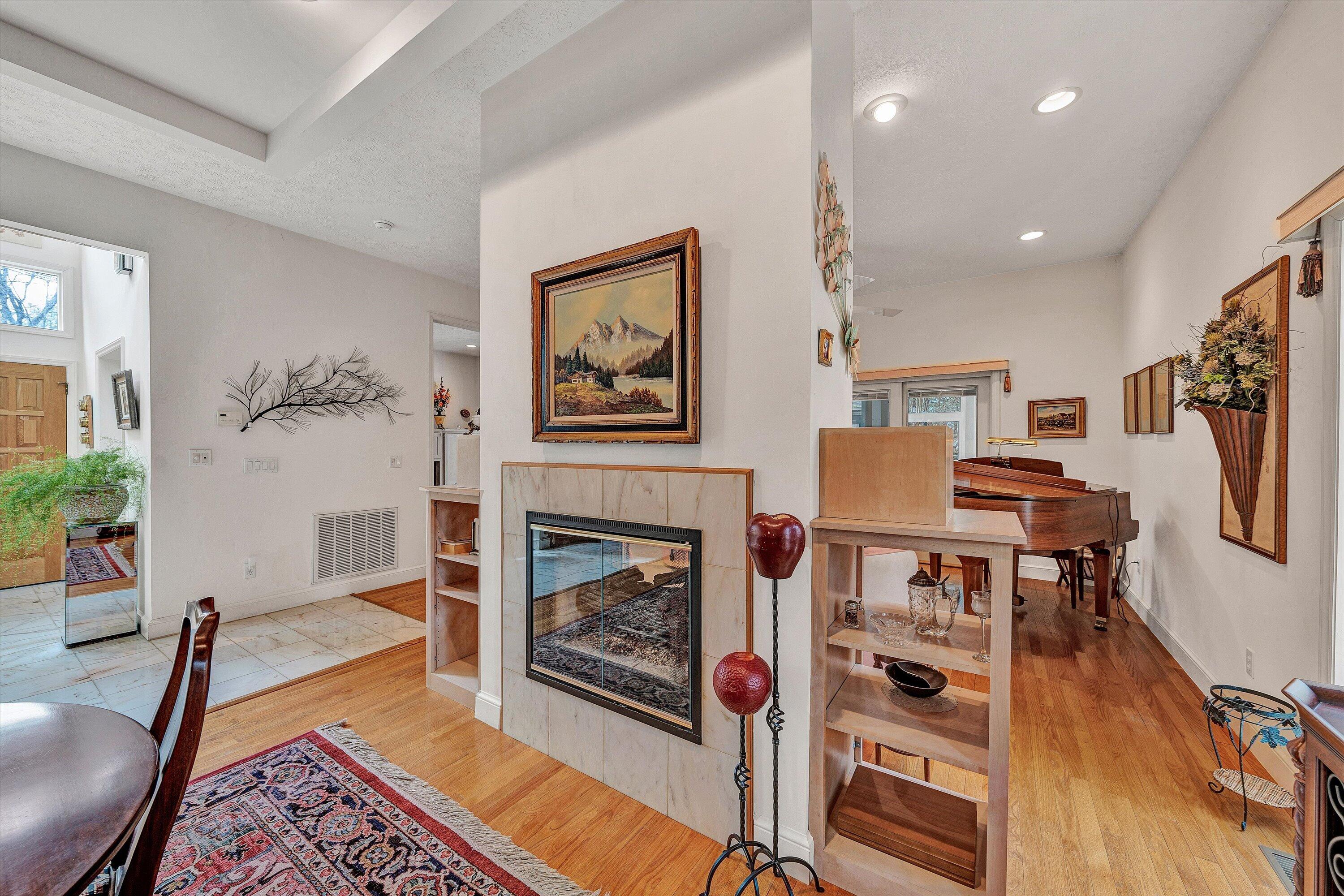 1280 Longview Road Roanoke, VA 24018 - Photo 8 of 51 08-DSC00097