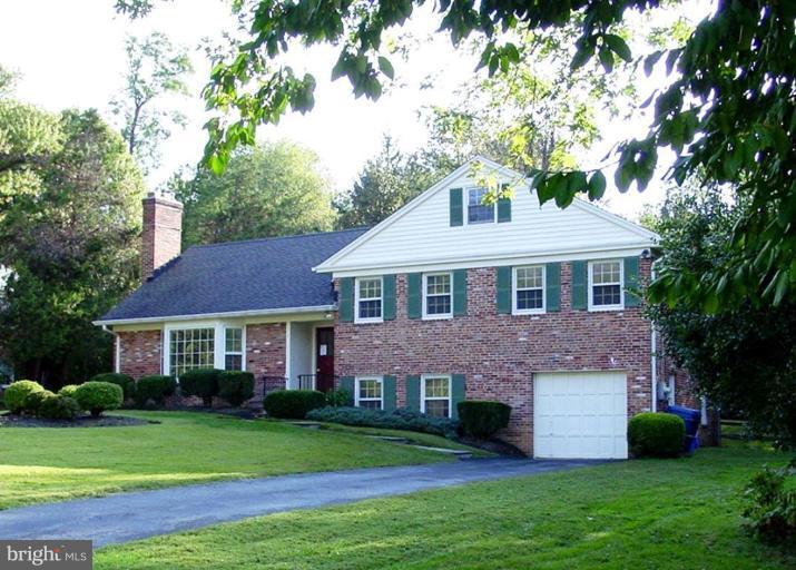 10209 Gary Road Potomac, MD 20854 - Photo 1 of 30 Exterior (Main)