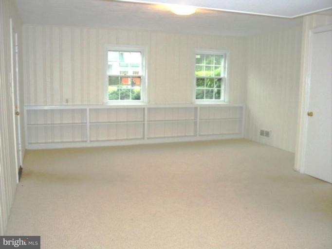 10209 Gary Road Potomac, MD 20854 - Photo 23 of 30 Recreation Room