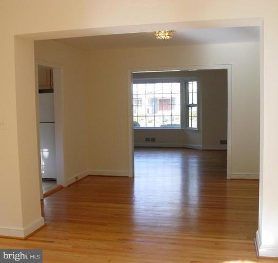 10209 Gary Road Potomac, MD 20854 - Photo 28 of 30 Dining Room