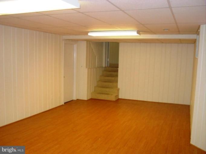 10209 Gary Road Potomac, MD 20854 - Photo 5 of 30 Basement #2
