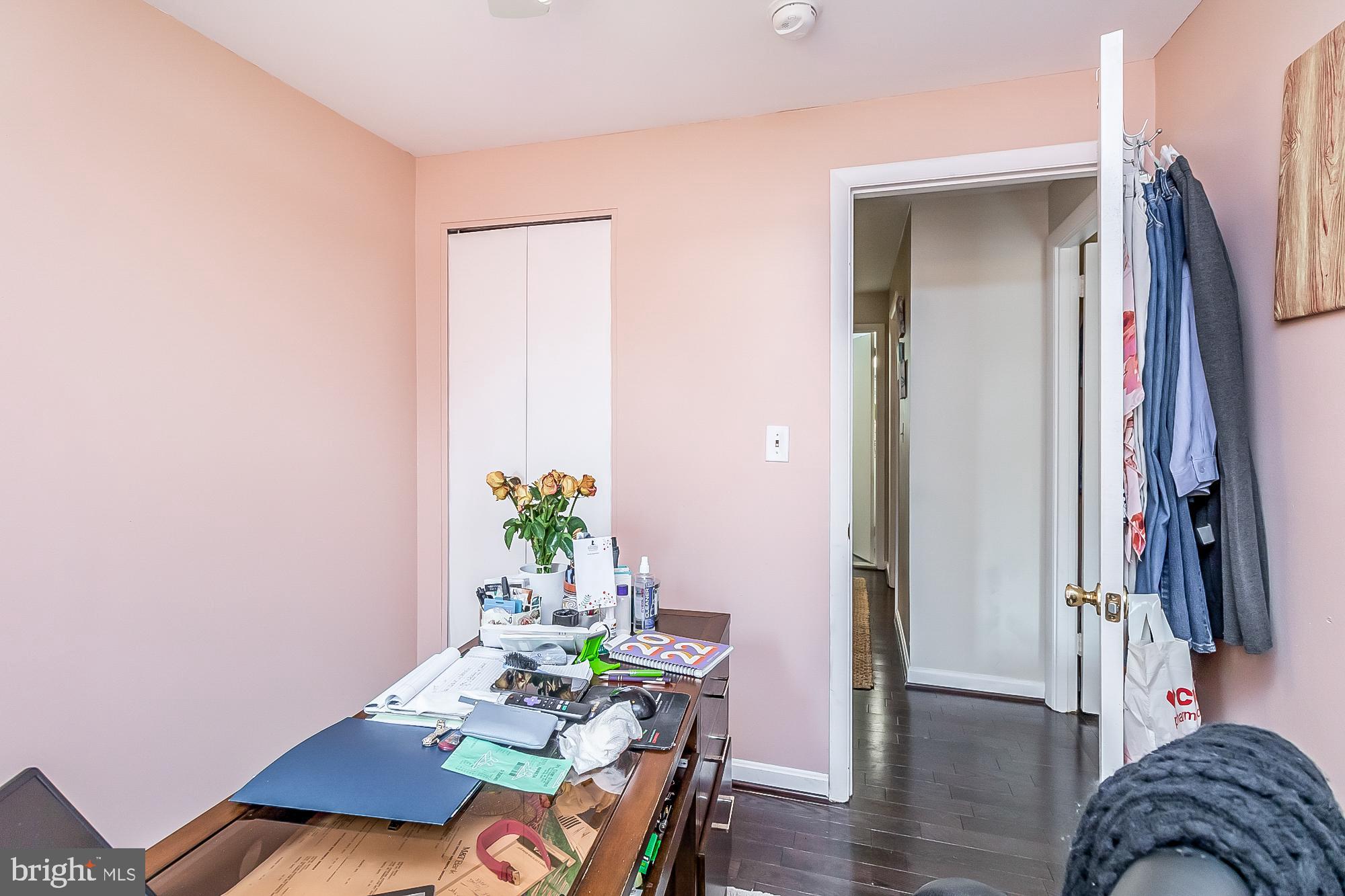 4287 Labyrinth Road Baltimore, MD 21215 - Photo 17 of 28 Gallery Image 17
