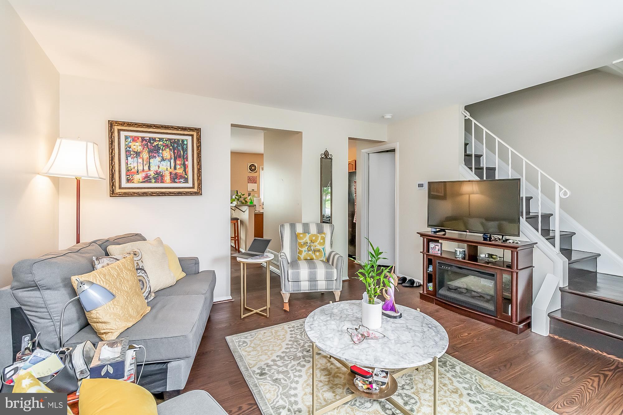 4287 Labyrinth Road Baltimore, MD 21215 - Photo 5 of 28 Gallery Image 5