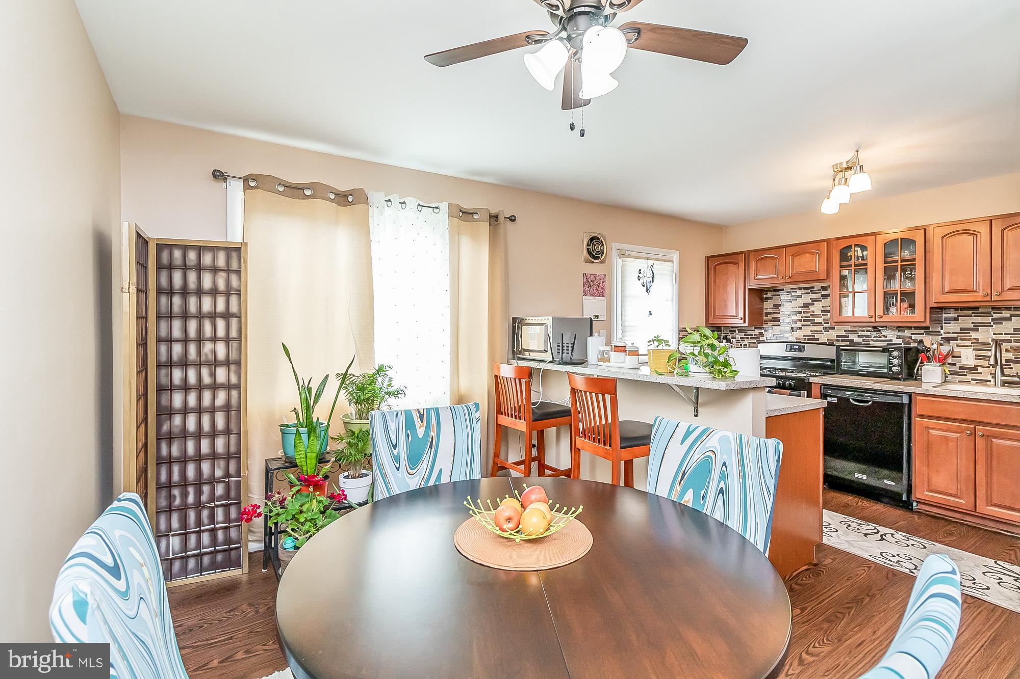 4287 Labyrinth Road Baltimore, MD 21215 - Photo 8 of 28 Gallery Image 8