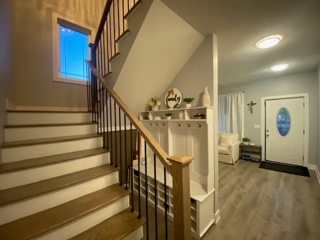 $559,990 | 10030 Moody Avenue, Oak Lawn, IL 60453